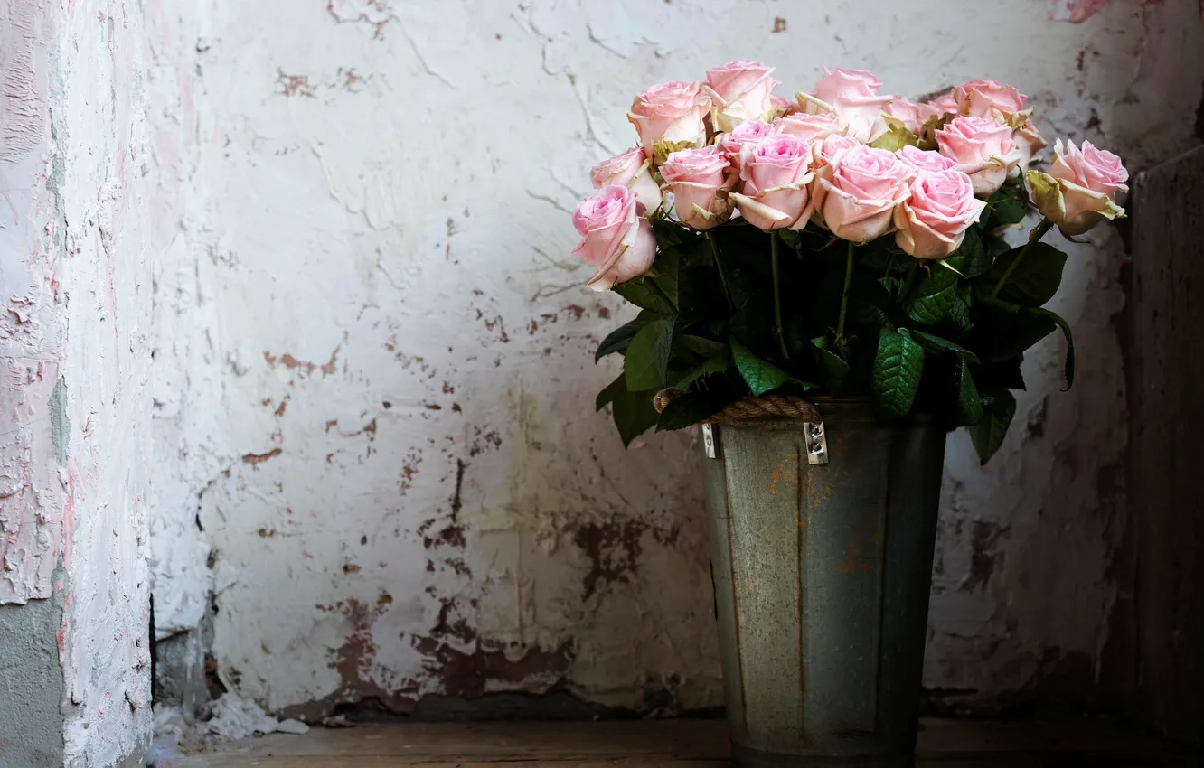 Photo wallpaper roses, bouquet, bucket