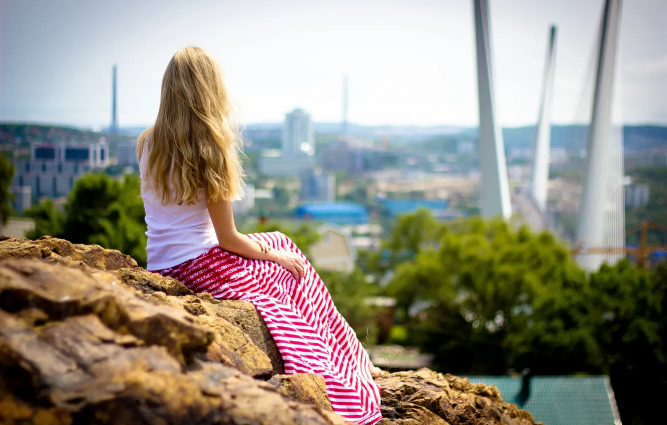 Photo wallpaper the city, background, dal, dress, horizon, blonde