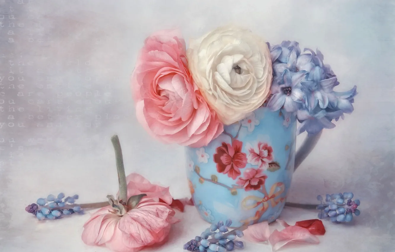 Photo wallpaper flowers, petals, art, mug, Muscari, buttercups, Ranunculus, hyacinths