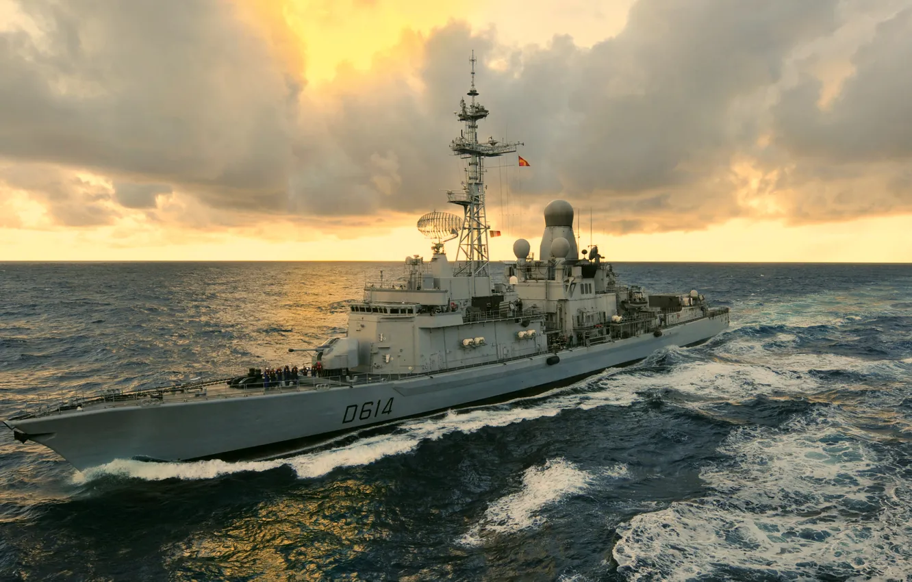 Photo wallpaper frigate, French Navy, Cassard, D 614