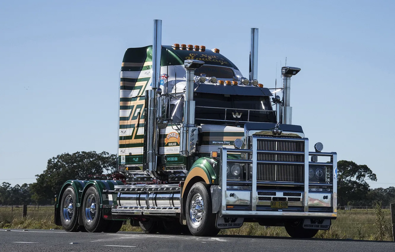 Photo wallpaper Green, Western Star, O'neils, Haulage