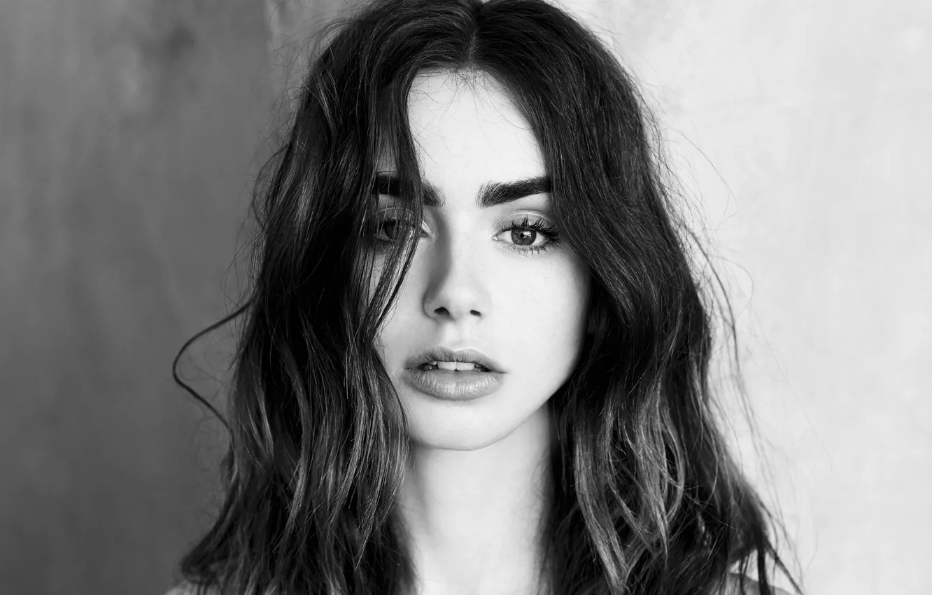 Photo wallpaper look, girl, black and white, Lily Collins