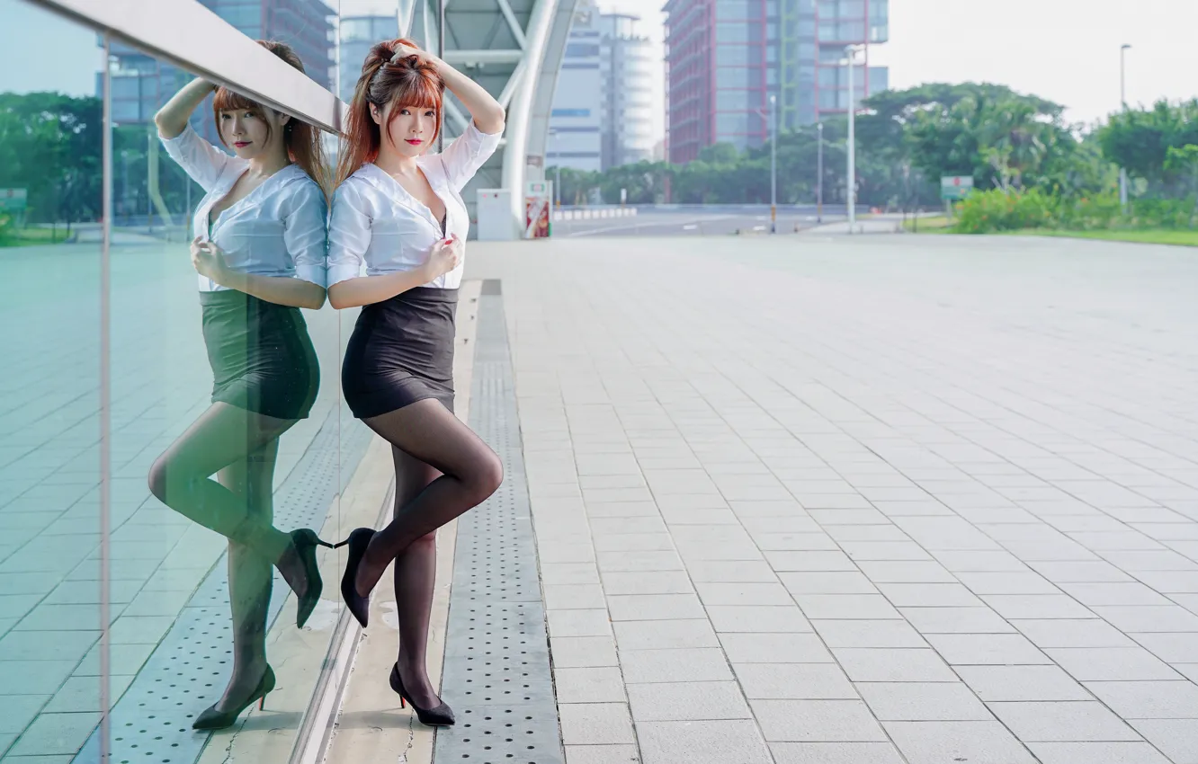 Photo wallpaper shoes, pose, reflection, skirt, blouse, tights, legs, Asian