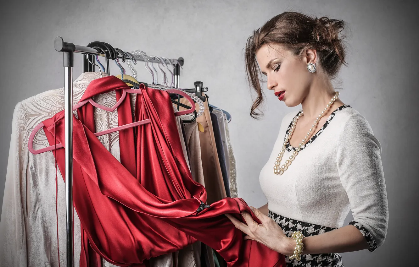 Photo wallpaper girl, earrings, beads, bracelet, hanger, inspection, things