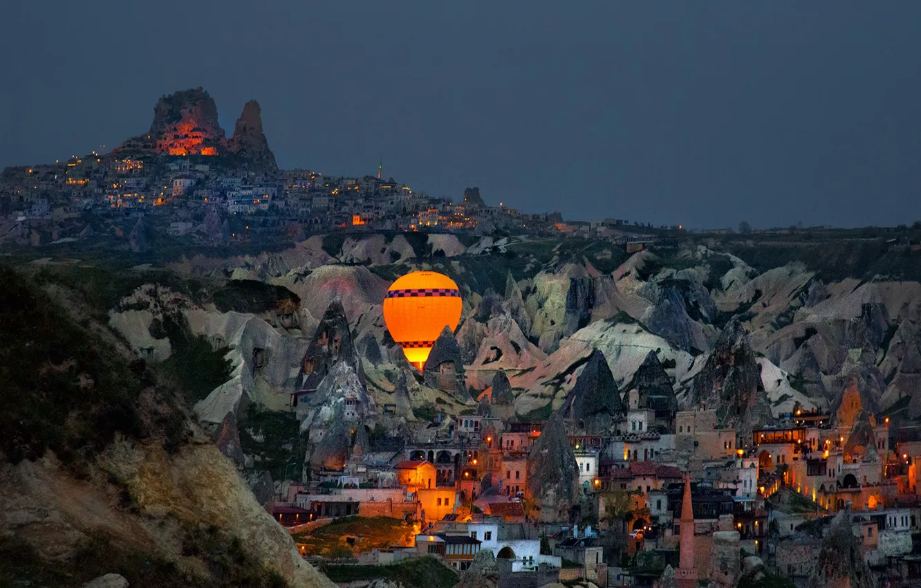 Photo wallpaper landscape, nature, the city, balloon, rocks, home, the evening, Turkey