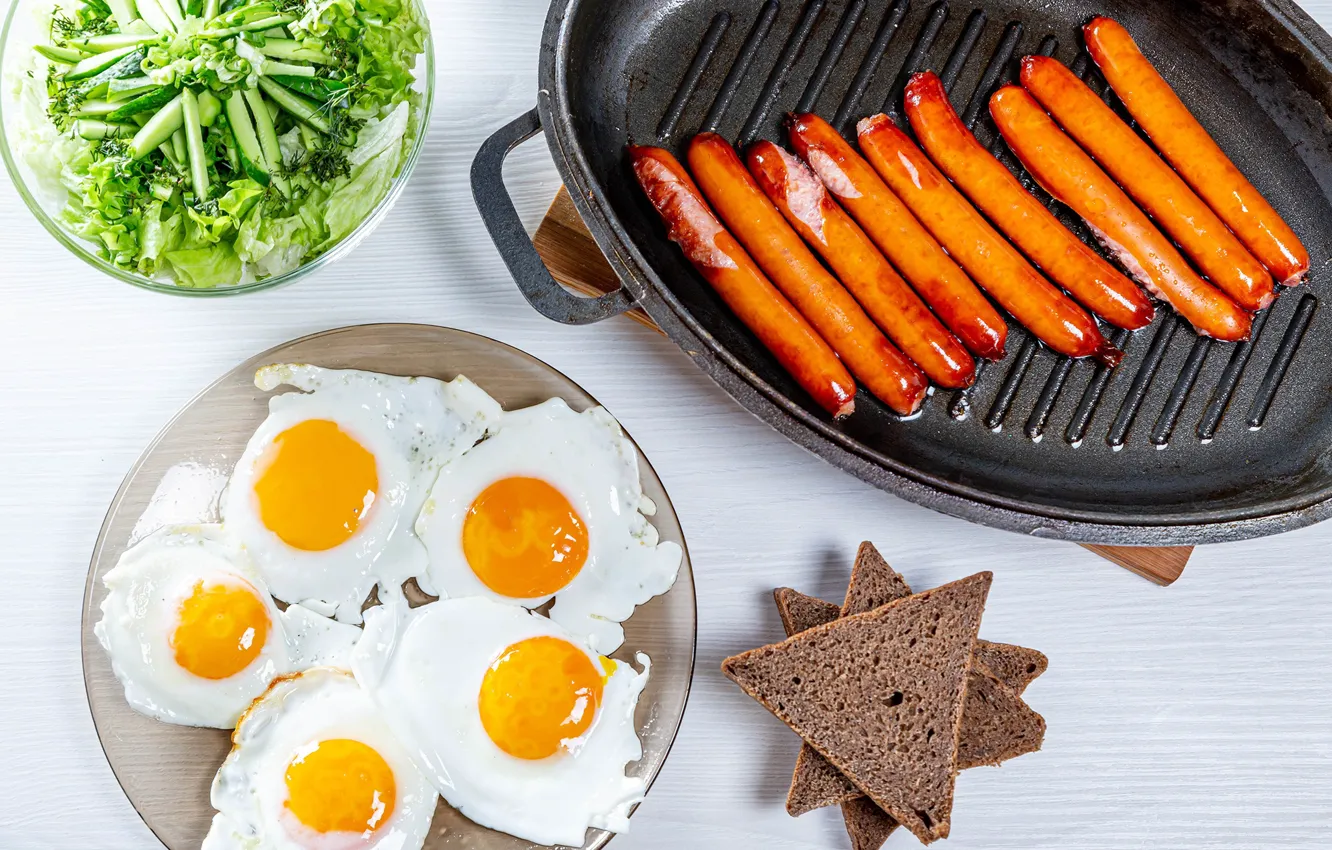Photo wallpaper eggs, sausage, salad, scrambled eggs, greens