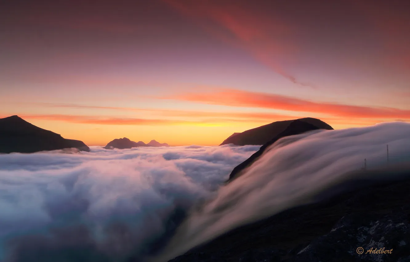 Photo wallpaper clouds, landscape, mountains, fog, dawn