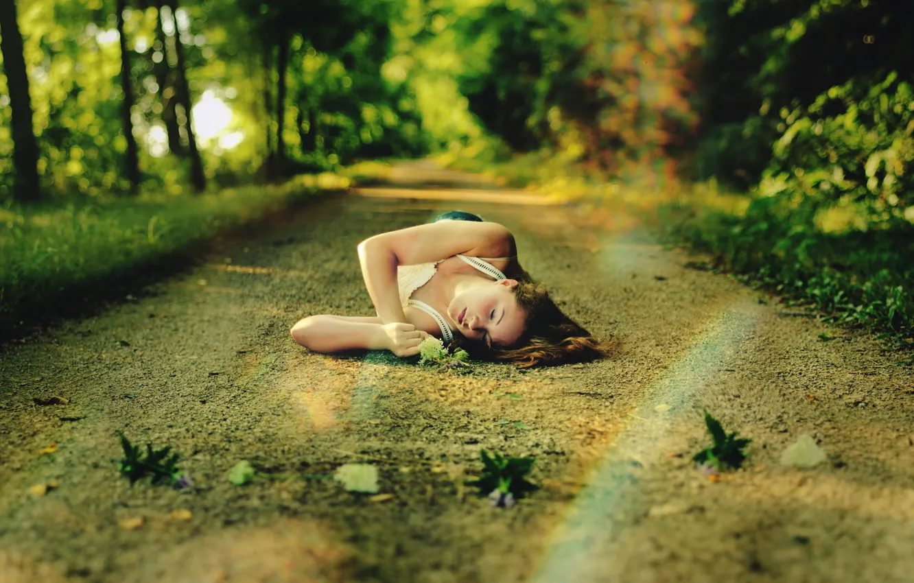 Photo wallpaper road, girl, the situation