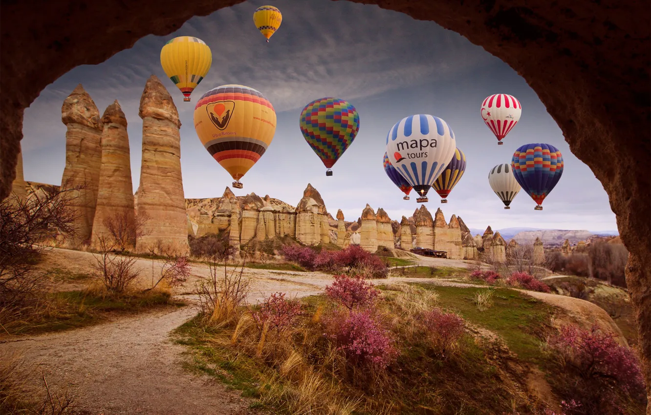 Photo wallpaper landscape, nature, balloons, rocks, vegetation, Turkey, national Park, Cappadocia