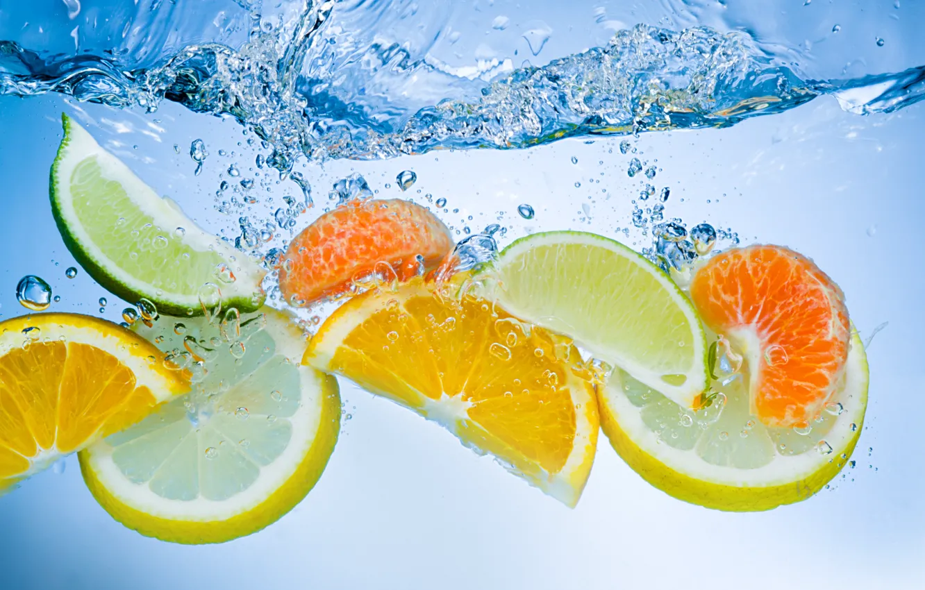 Photo wallpaper water, citrus, slices