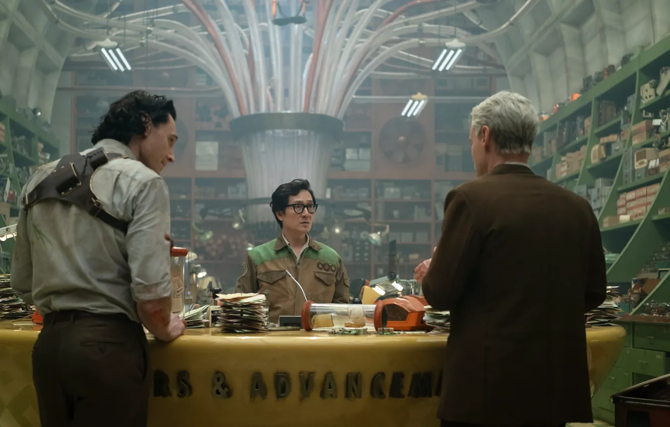 Photo wallpaper Mobius, Loki, Tom Hiddleston, Owen Wilson, Season 2, Marvel Studios, Ke Huy Quan