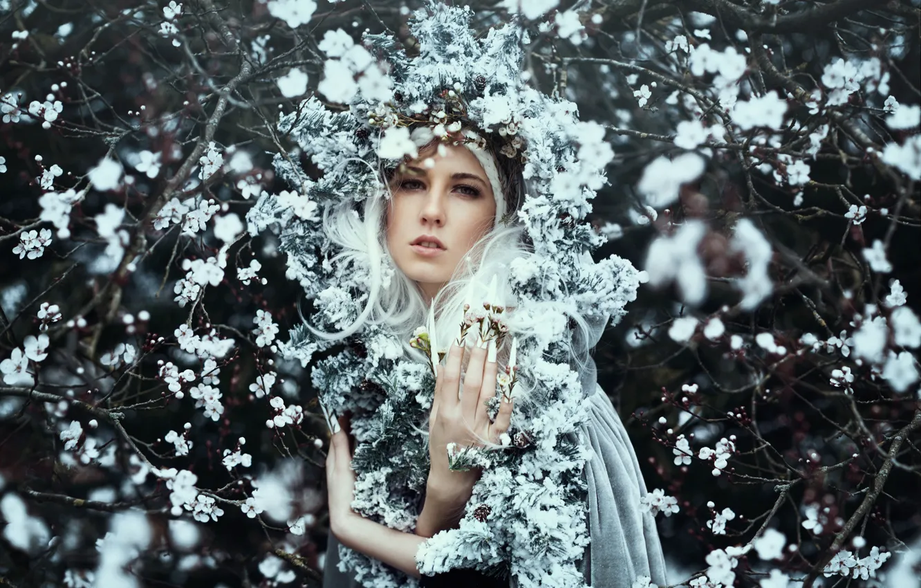 Photo wallpaper girl, flowers, branches, mood, spring, flowering, wreath, Bella Kotak
