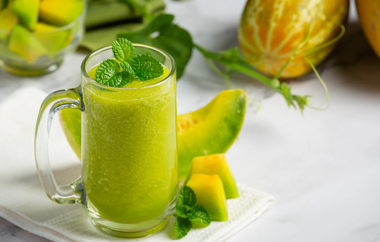 Photo wallpaper glass, juice, melon, smoothies
