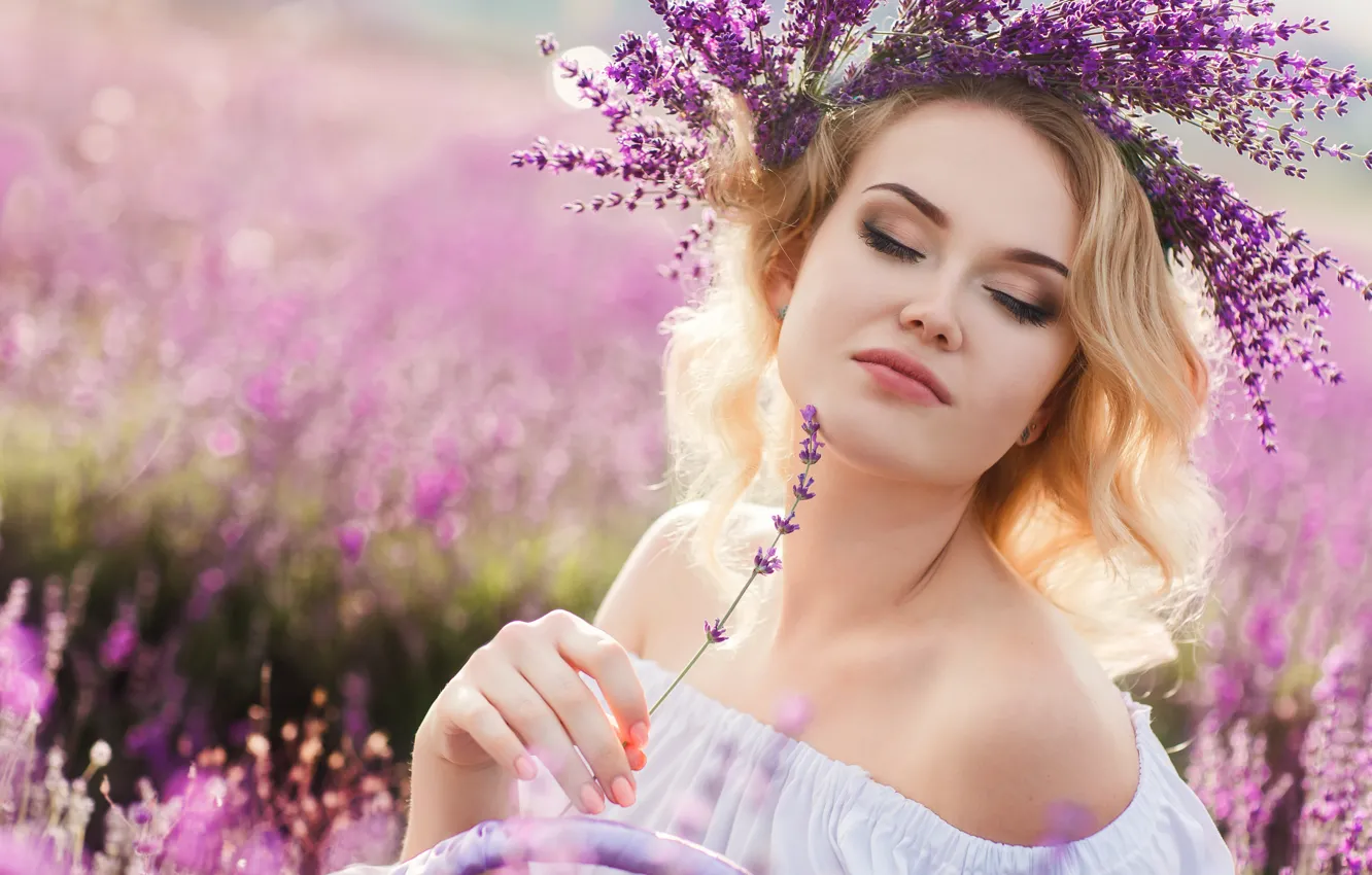 Photo wallpaper field, summer, girl, light, flowers, pose, portrait, bouquet