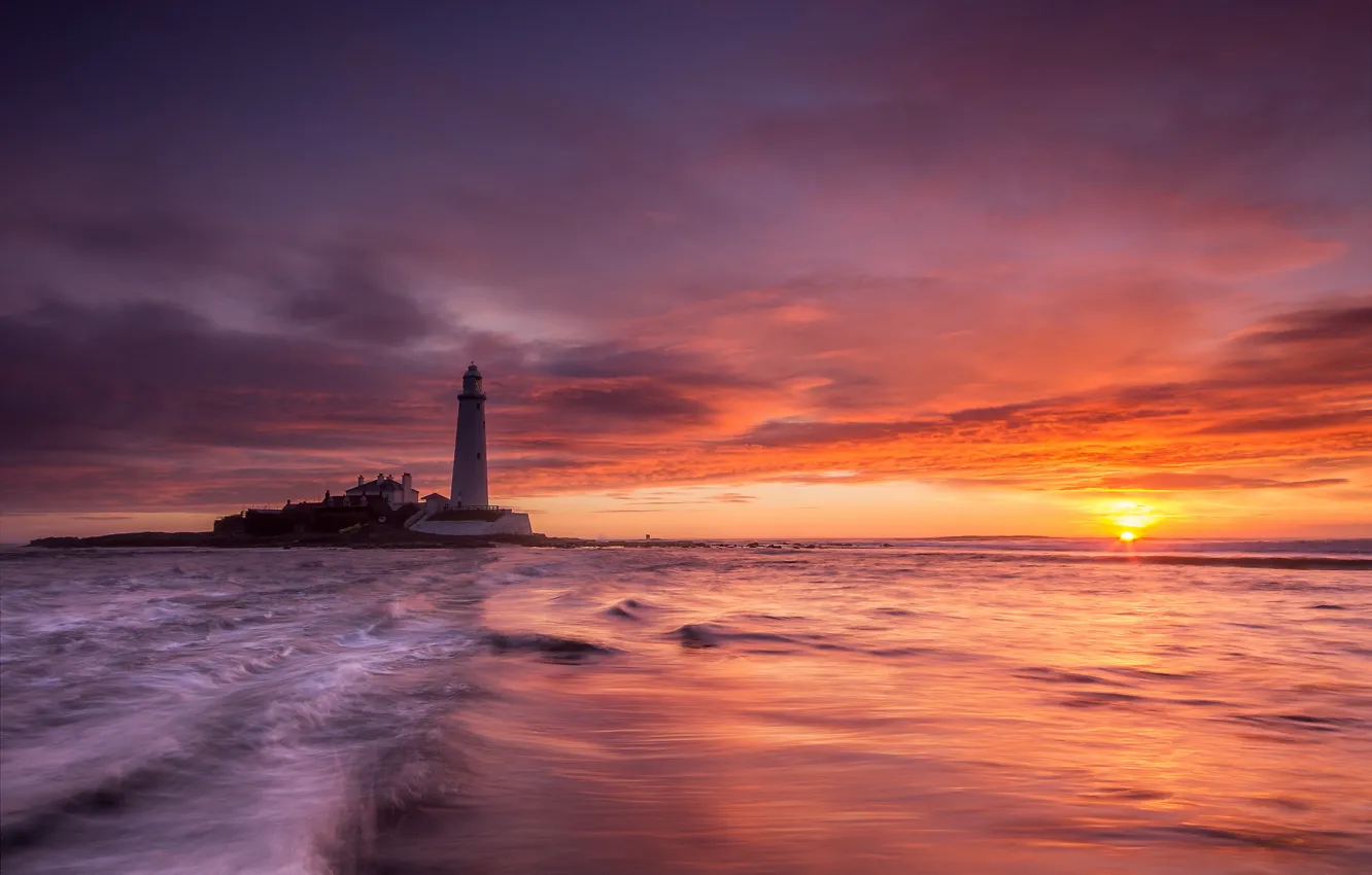 Photo wallpaper sea, sunset, lighthouse, England, United Kingdom, Whitley Bay