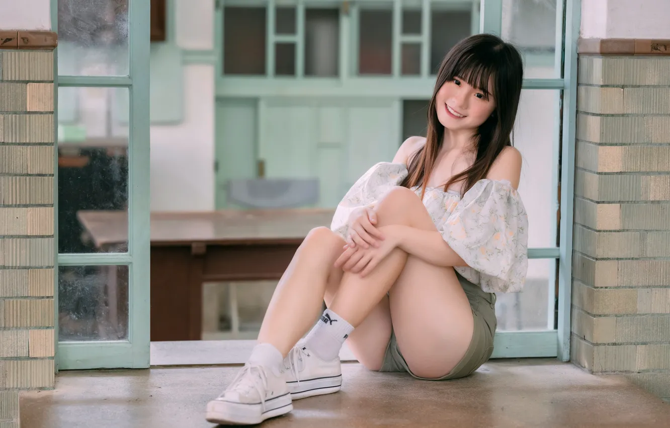 Photo wallpaper smile, Asian, beautiful girl, smile, beautiful girl, asian, slender legs, slender legs