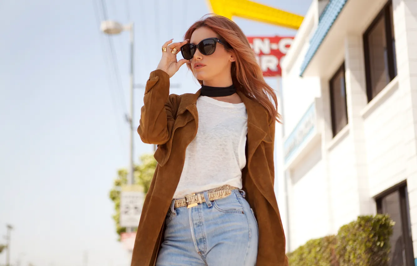 Photo wallpaper the city, street, model, home, jeans, actress, glasses, photographer