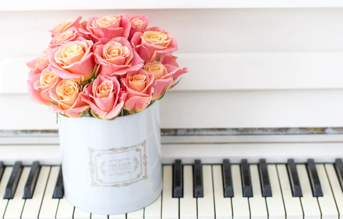 Photo wallpaper love, flowers, box, roses, bouquet, piano, love, piano