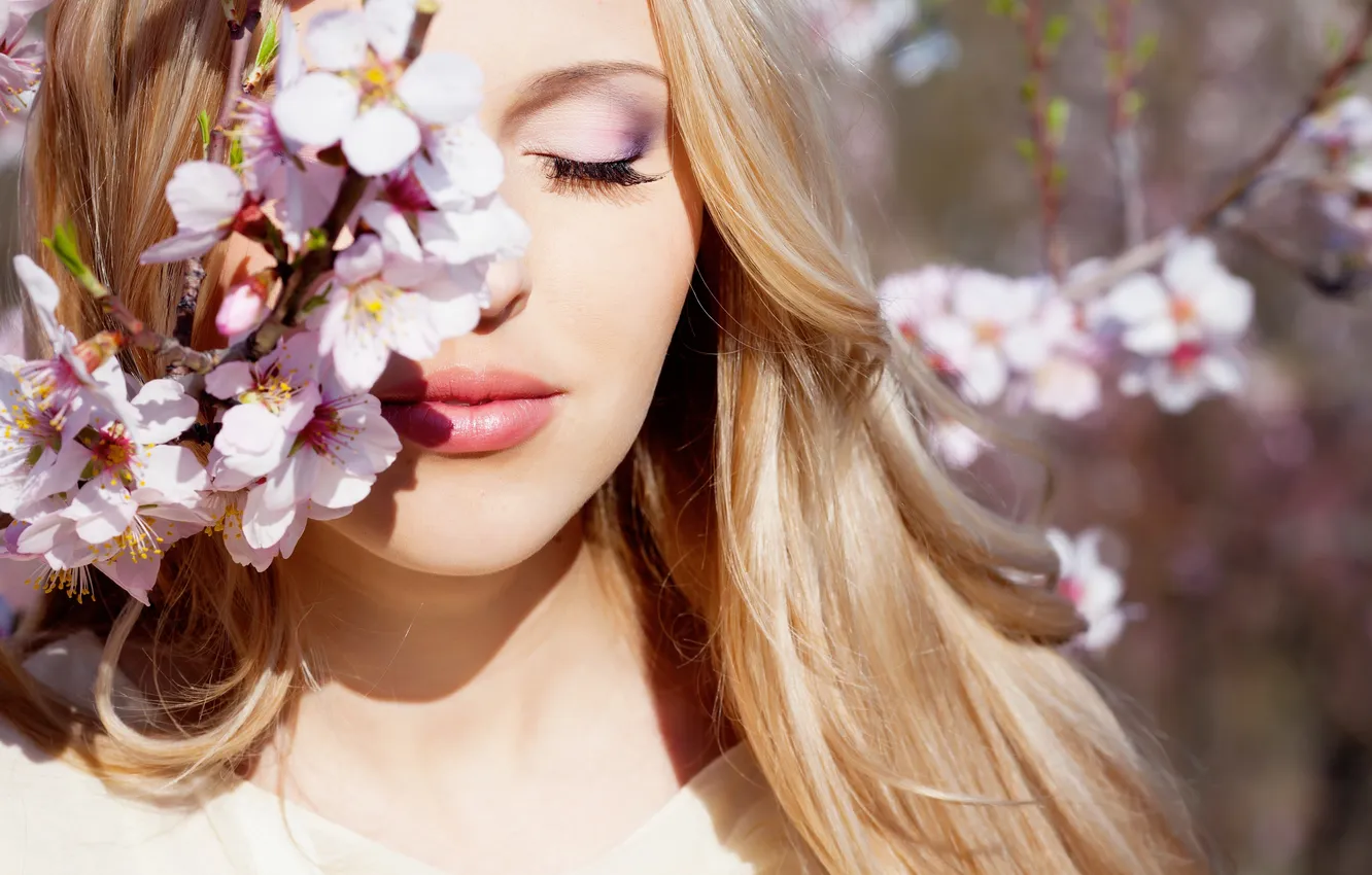 Photo wallpaper girl, flowers, branches, blonde