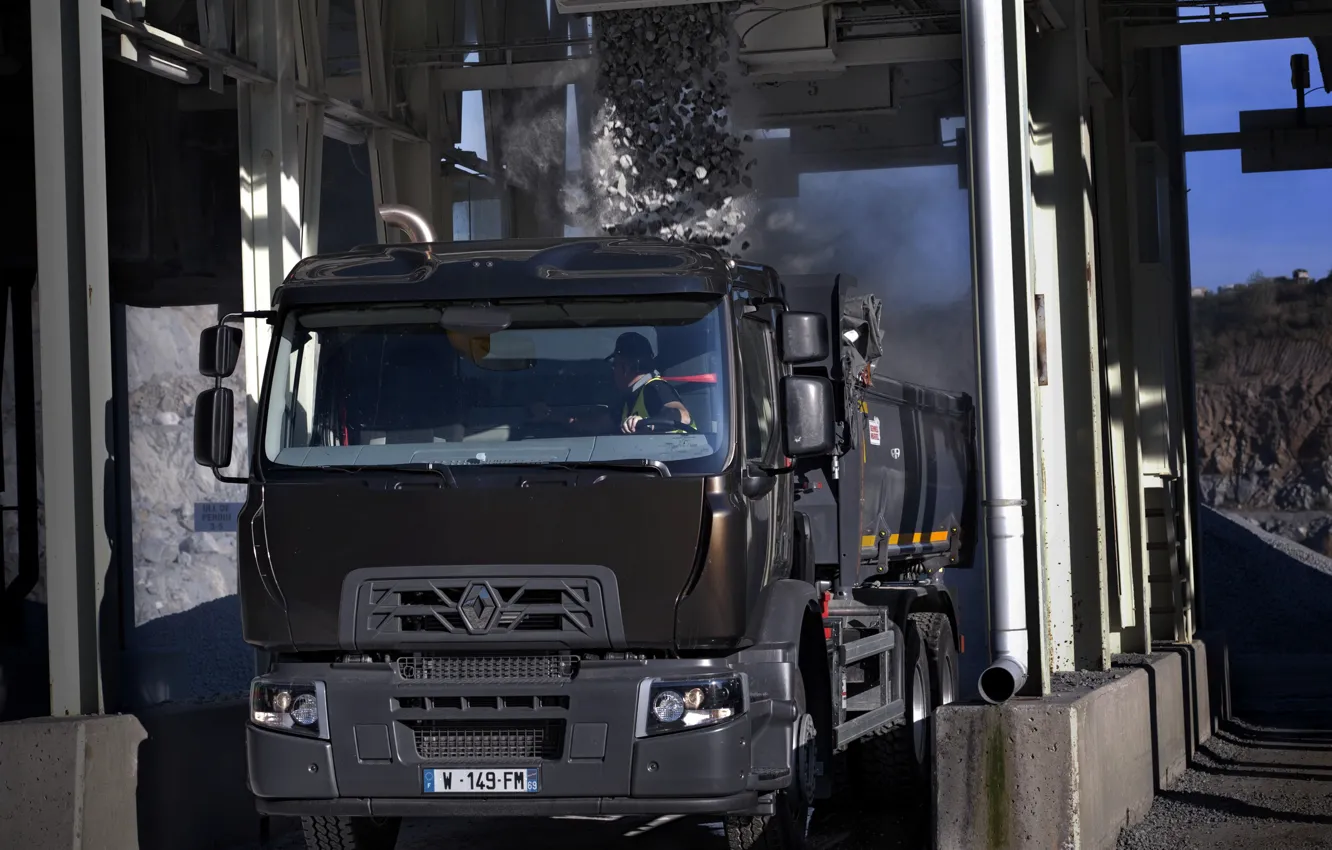 Photo wallpaper dust, Renault, waiting, download, dump truck, triaxial, Renault Trucks, C-series