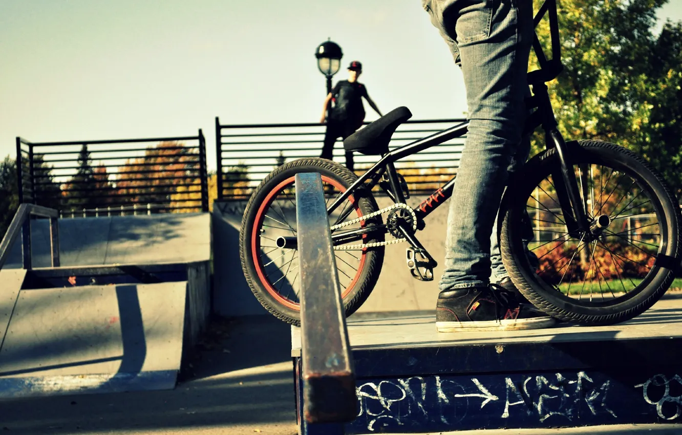 Photo wallpaper bike, people, sport, BMX