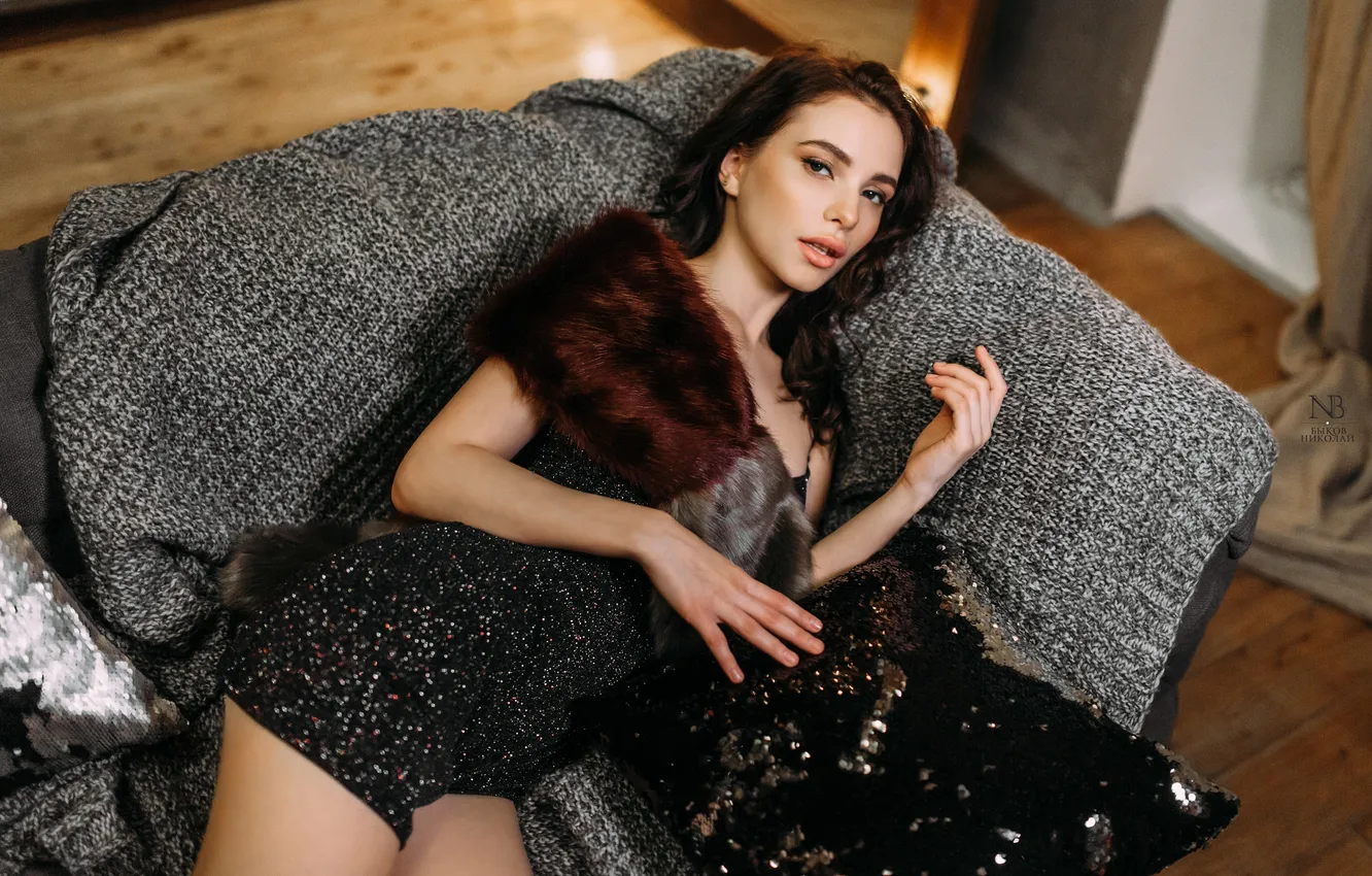 Photo wallpaper girl, sexy, Wallpaper, sweetheart, model, bright, pillow, makeup