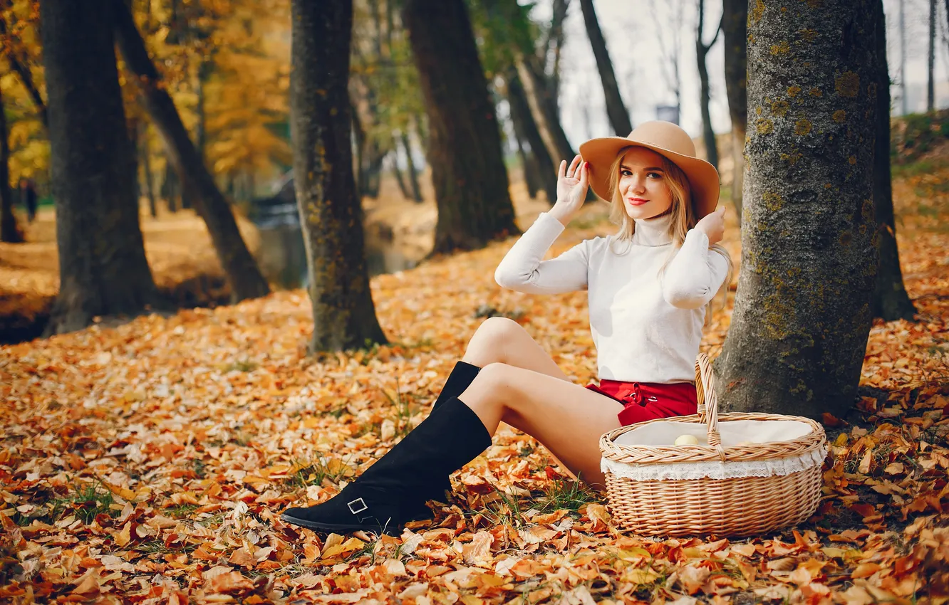 Photo wallpaper girl, hat, young, smile, beautiful, blonde, cute, boots