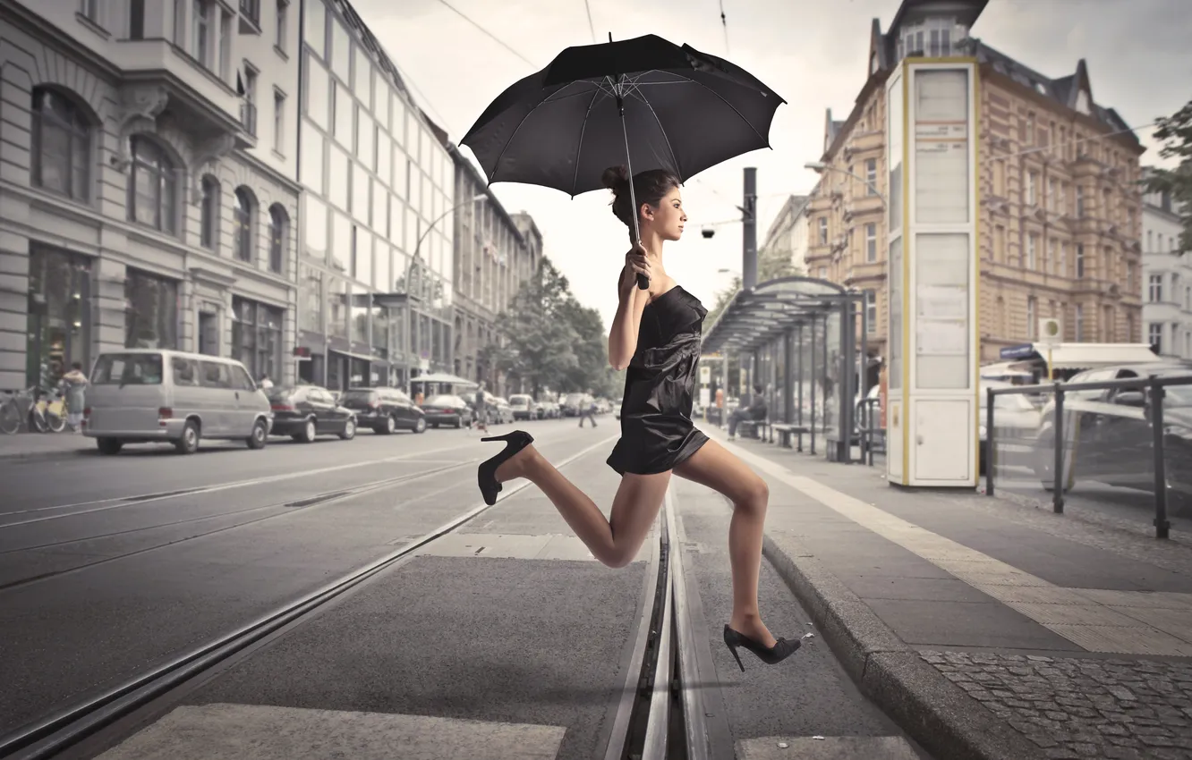 Photo wallpaper girl, machine, the city, jump, building, rails, umbrella, stop