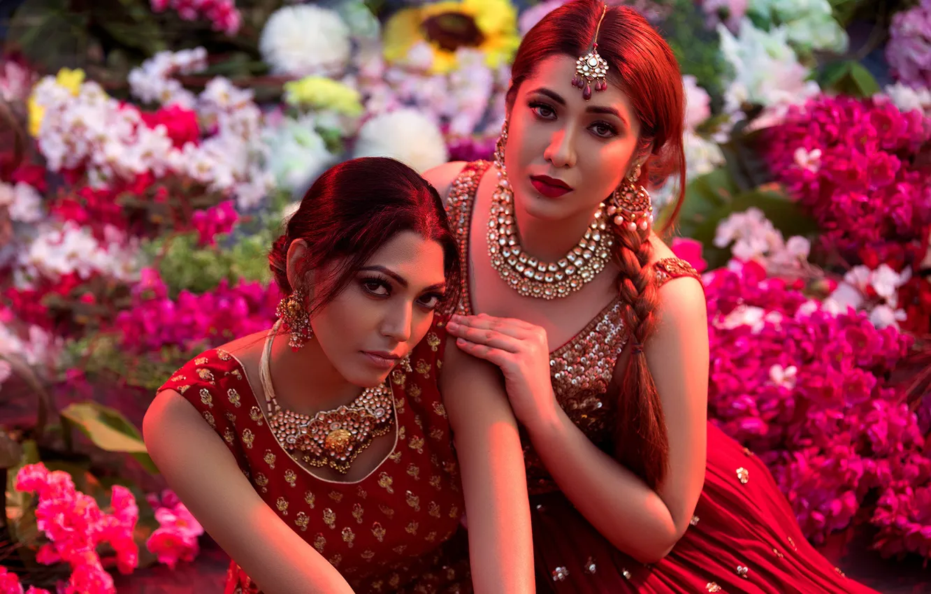 Photo wallpaper girl, hot, sexy, fashion, eyes, smile, beautiful, figure