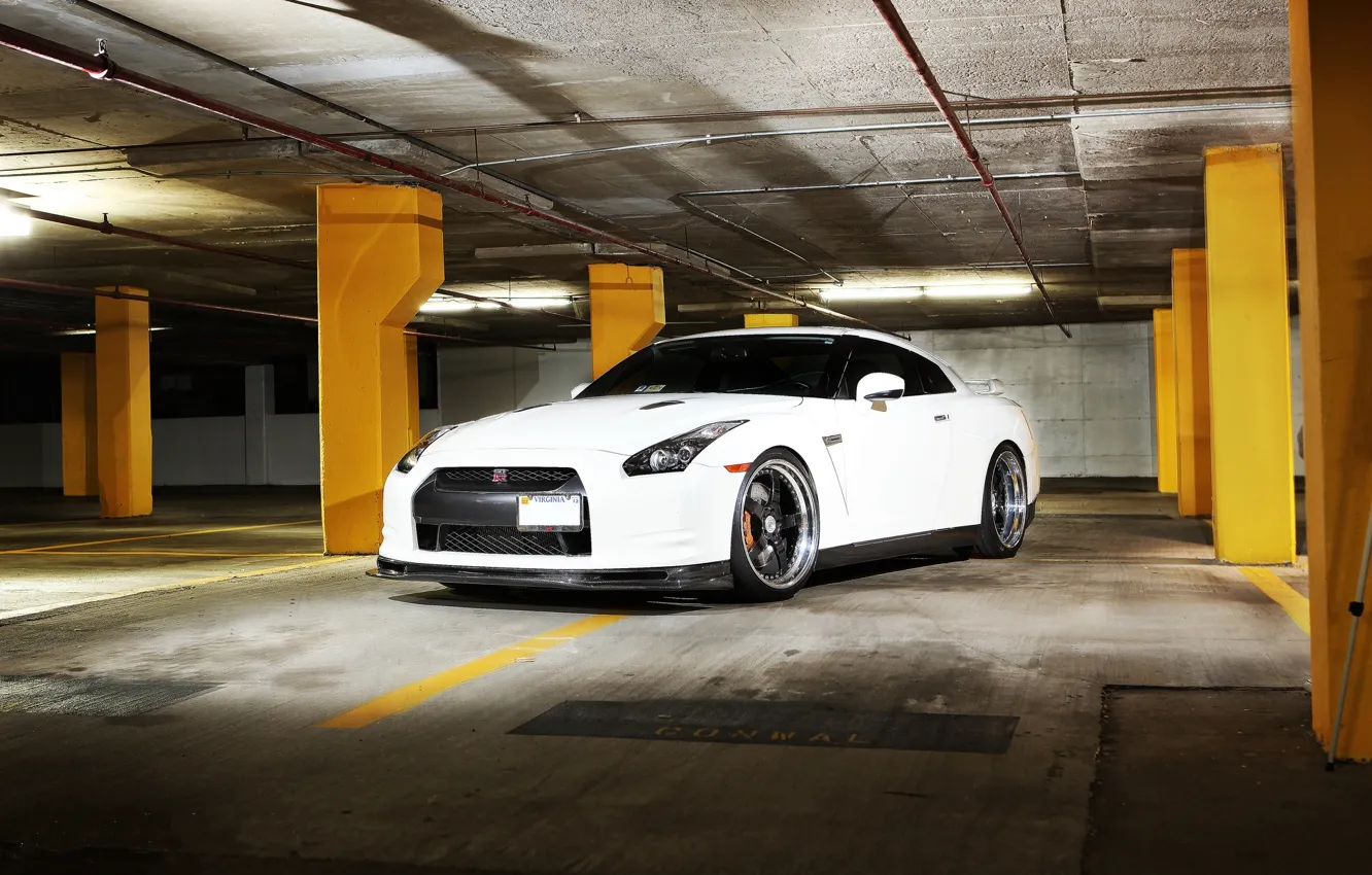 Photo wallpaper white, nissan, Parking, white, wheels, drives, columns, Nissan