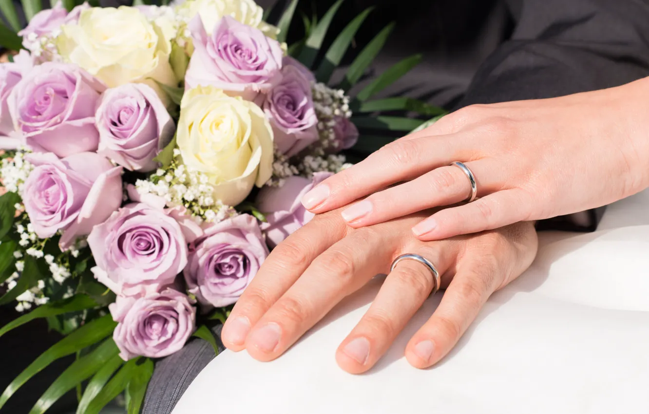 Photo wallpaper wedding, hands, bouquet, love, roses, bouquet, wedding, hands