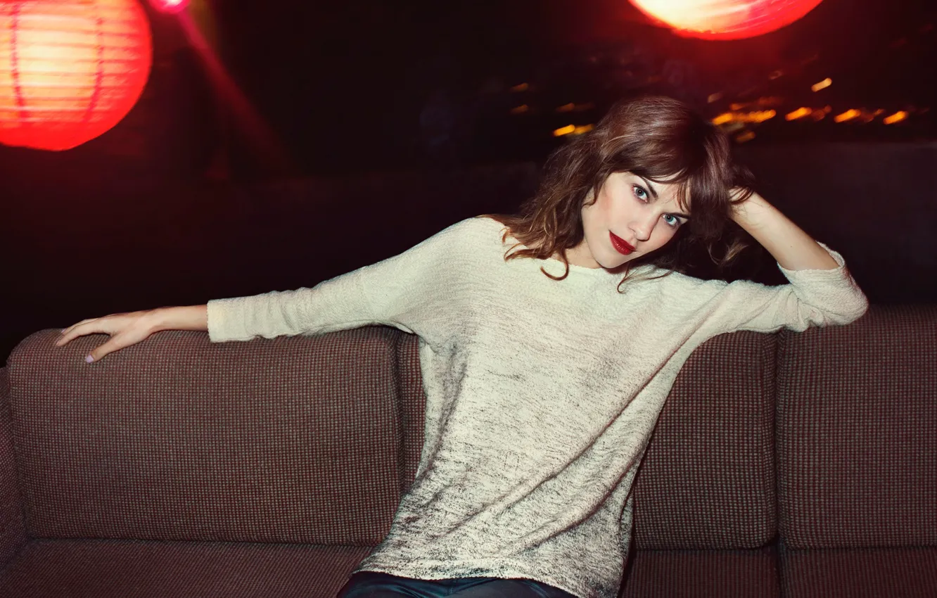 Photo wallpaper look, girl, pose, makeup, sweater, Alexa Chung