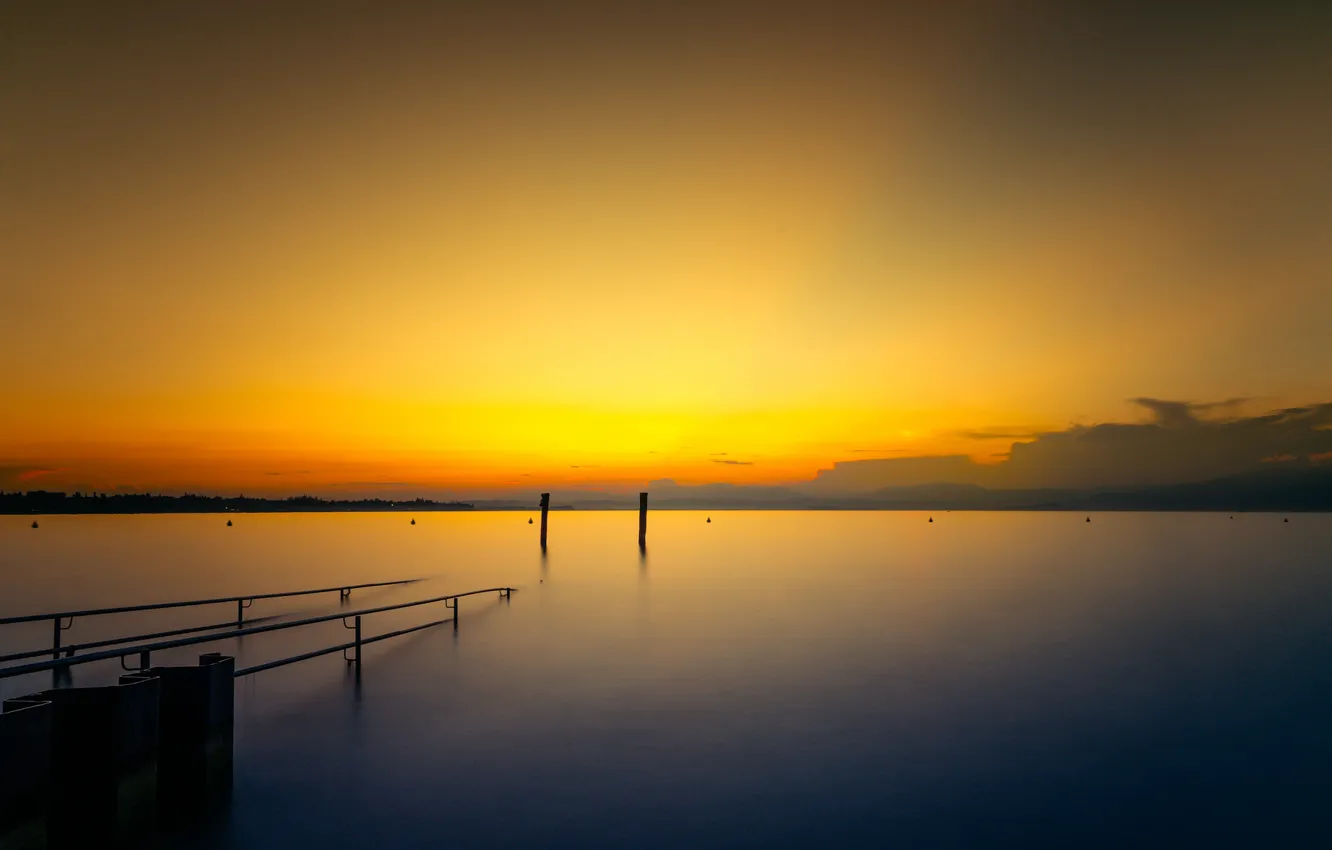 Photo wallpaper Sony, landscape, Italy, sunset, water, clouds, lake, sun