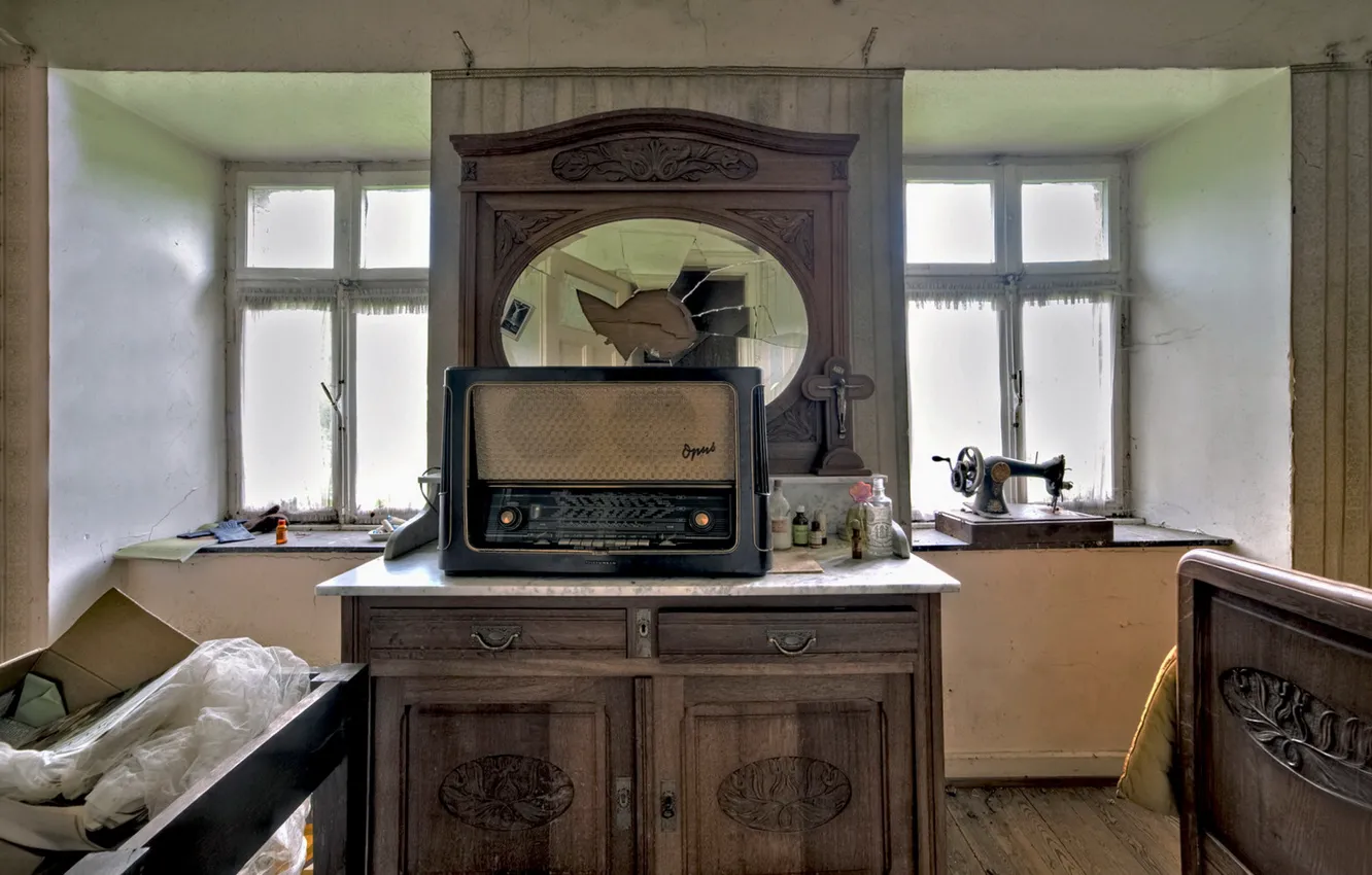 Photo wallpaper room, radio, receiver