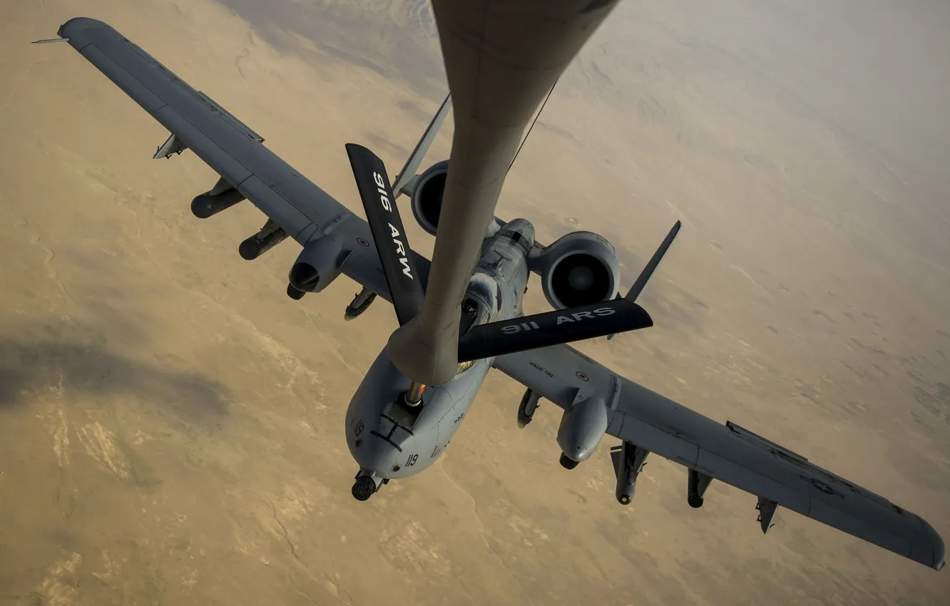 Photo wallpaper flight, attack, A-10, refueling, Thunderbolt II