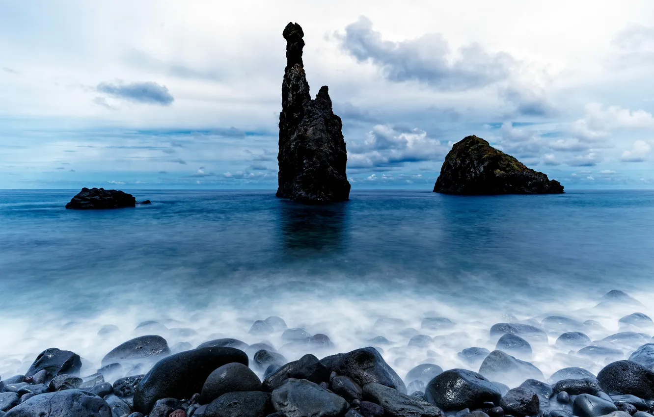 Photo wallpaper sea, foam, clouds, rocks, dawn, coast, horizon, rock