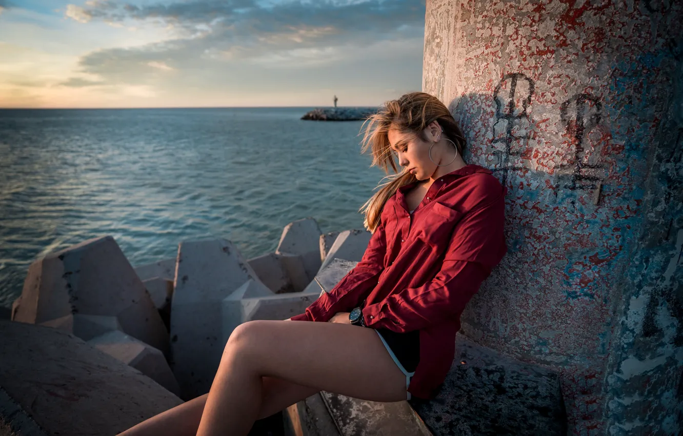 Photo wallpaper sea, girl, Paulina