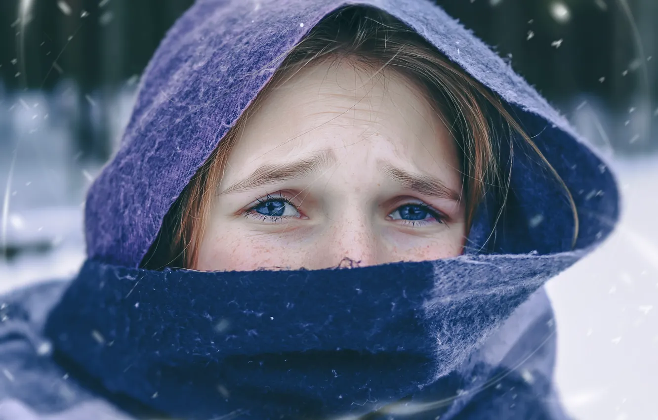 Photo wallpaper snow, portrait, scarf, girl, Alexey Aksenov