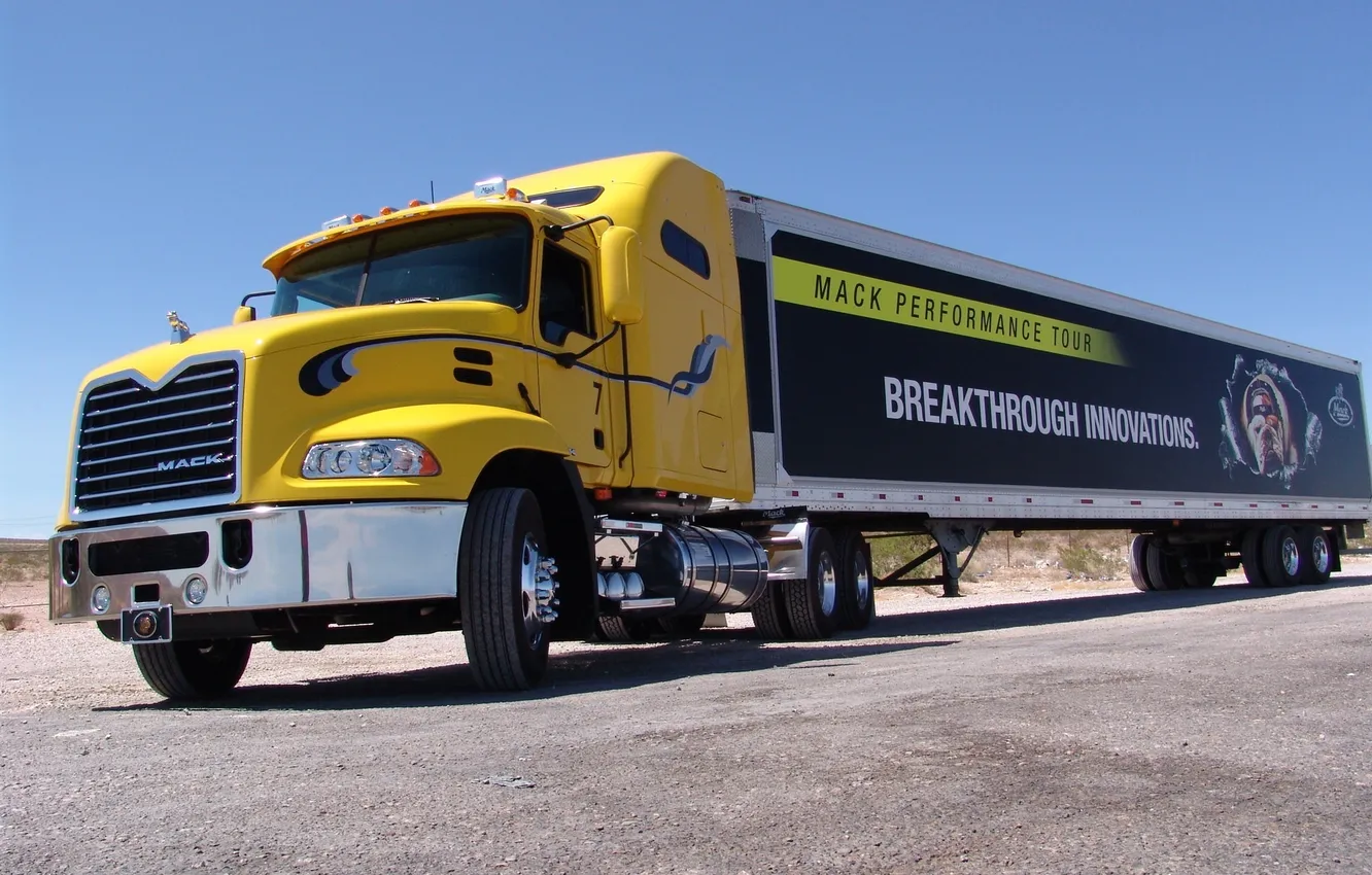 Photo wallpaper Truck, truck, mack, tractor, the truck, trailered