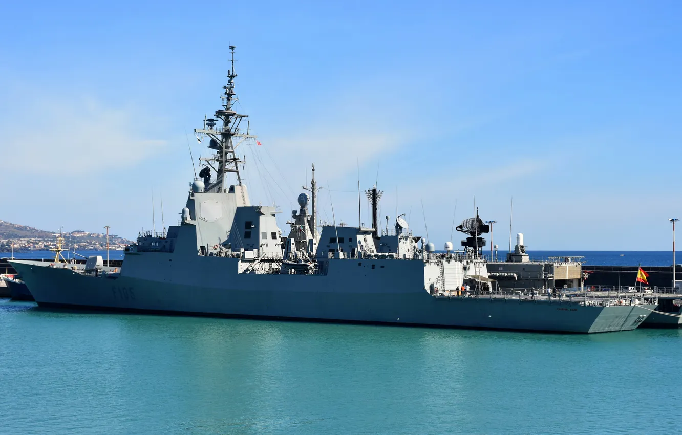 Photo wallpaper destroyer, Spanish Navy, Cristobal Colon