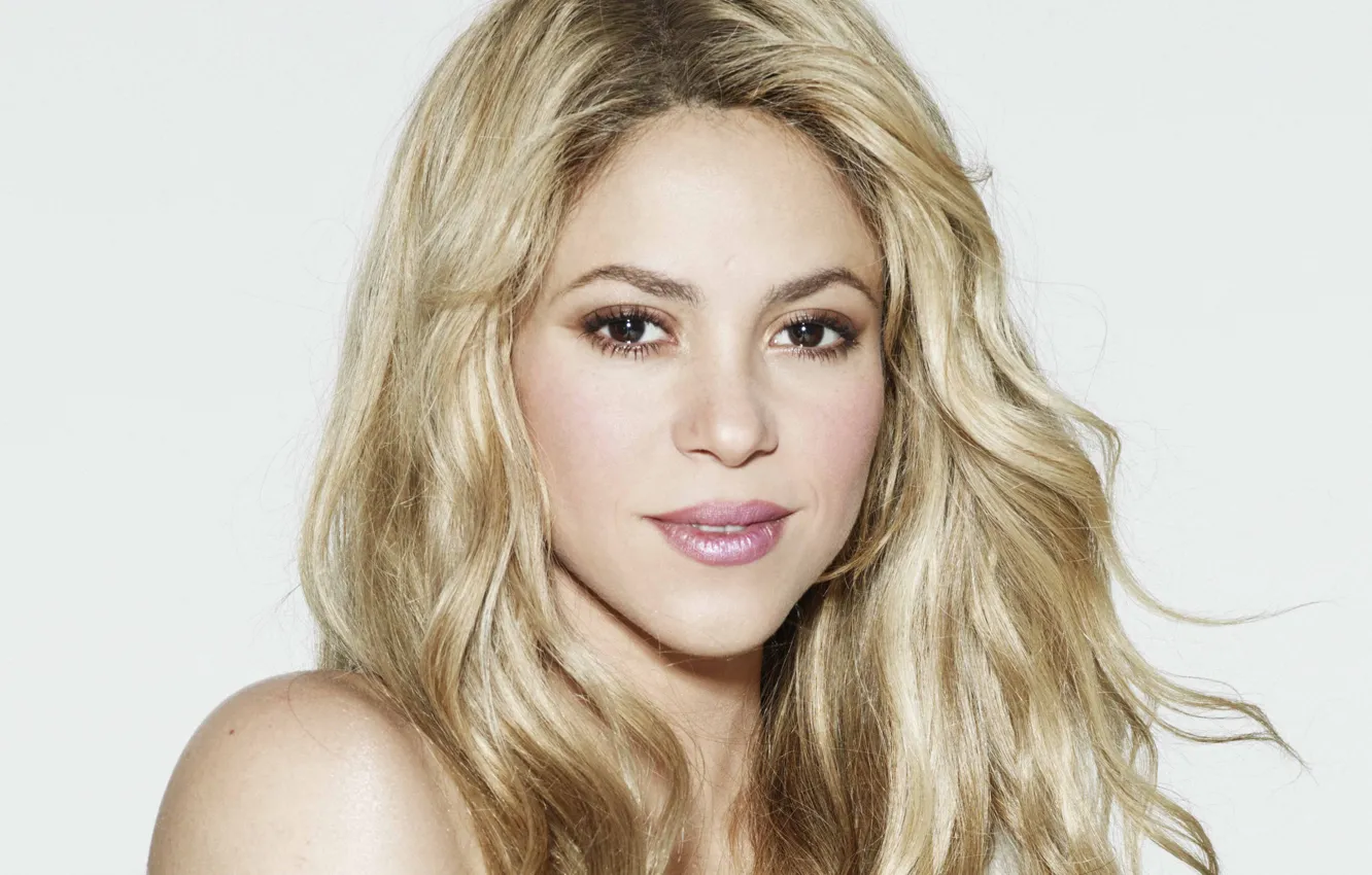 Photo wallpaper look, pose, singer, musician, Shakira, Shakira, composer, hair