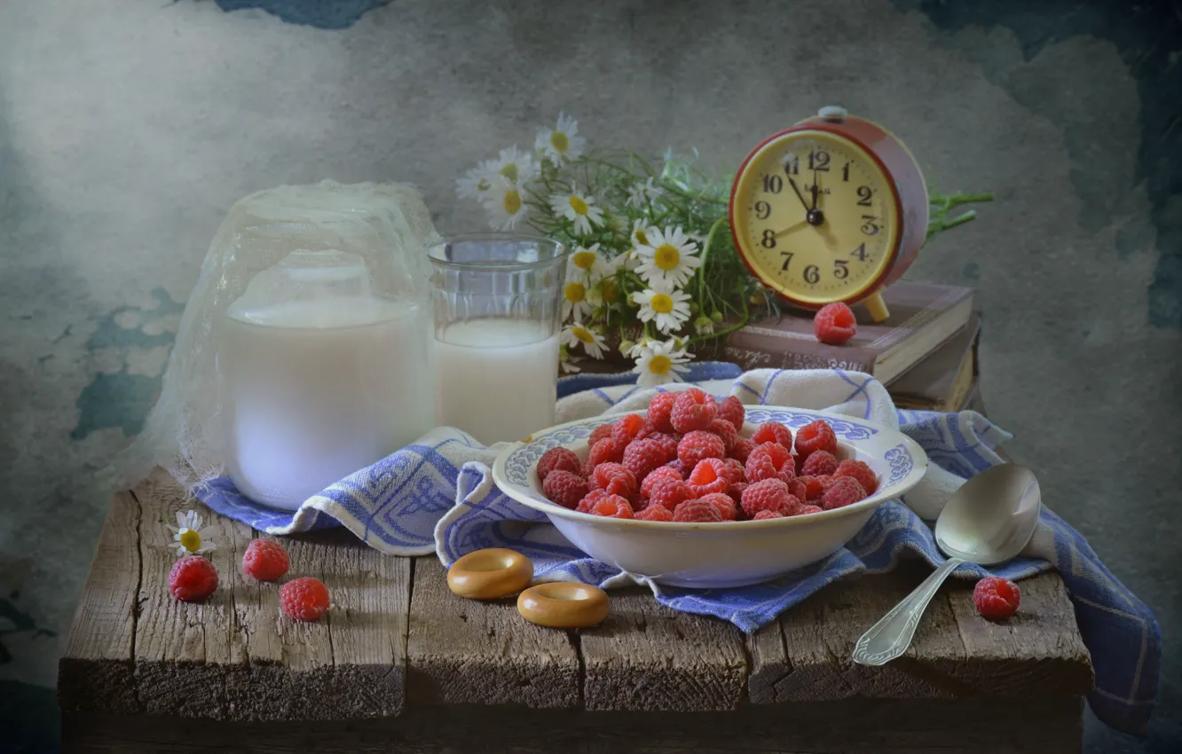 Photo wallpaper summer, raspberry, alarm clock, still life, the competition
