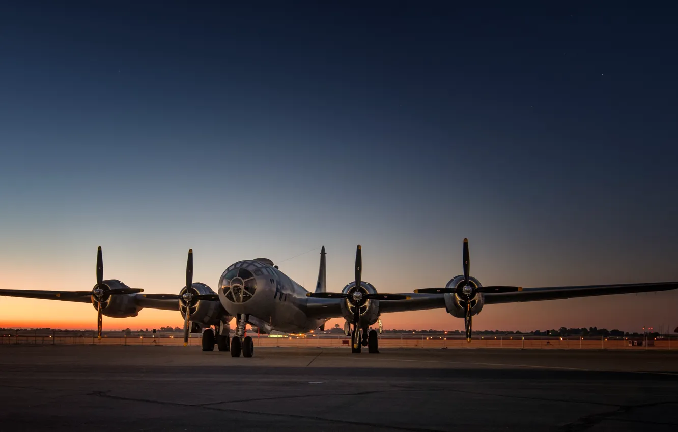 Photo wallpaper bomber, the airfield, strategic, B-29