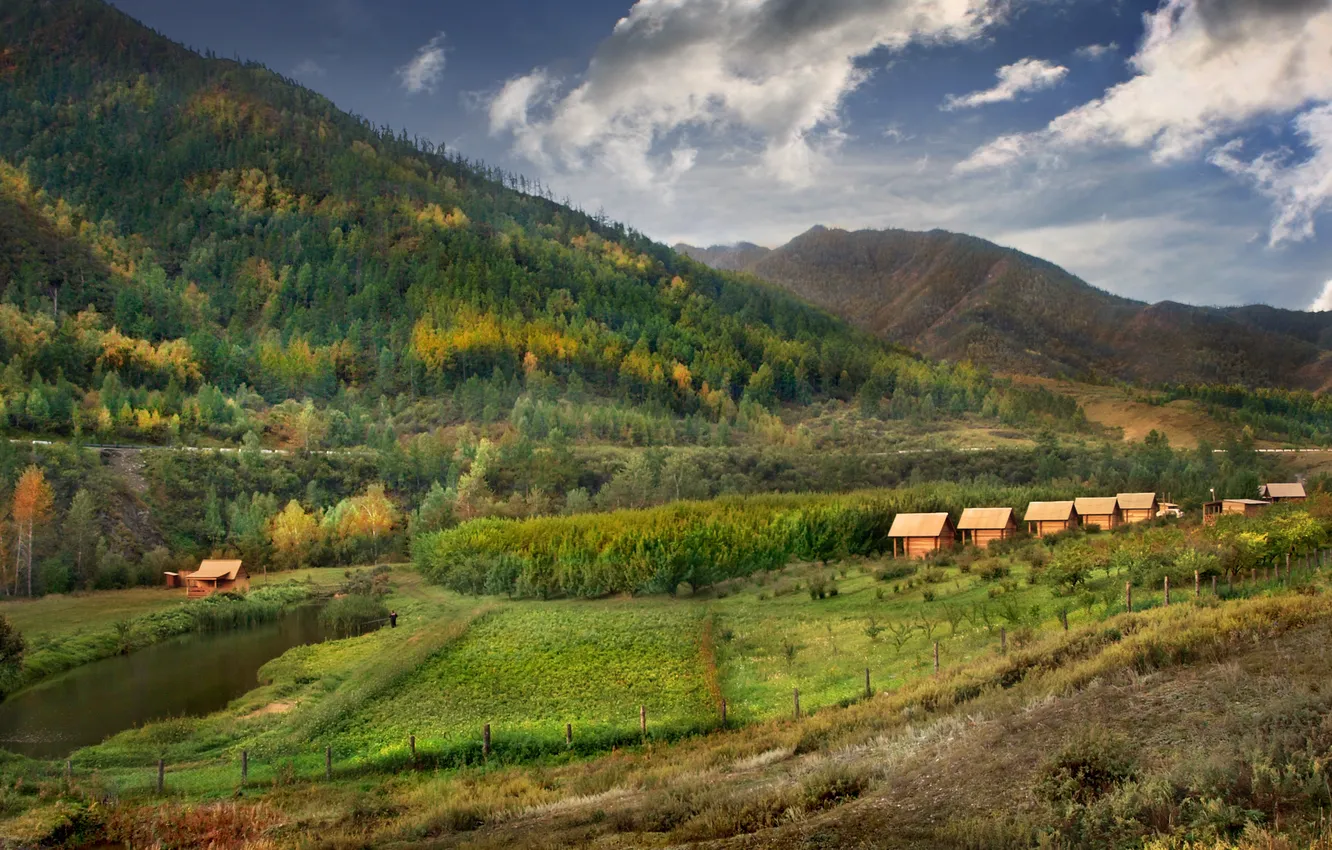 Photo wallpaper The Altai Mountains, Mobiba, journey Mobibu, the river is Large Il'gumen', Onguday, The Chalet Amber …