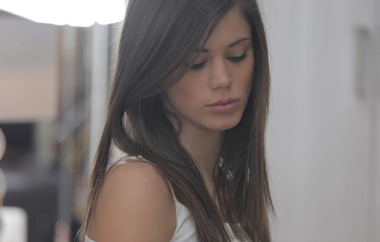 Photo wallpaper hair, beautiful, shoulders. lips