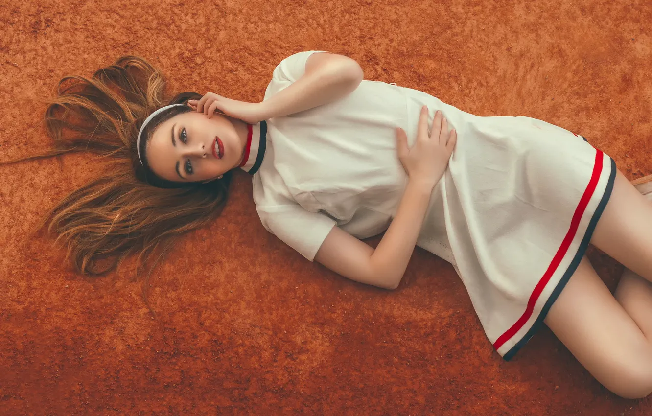 Photo wallpaper tennis player, legs, court, Monica Sariego