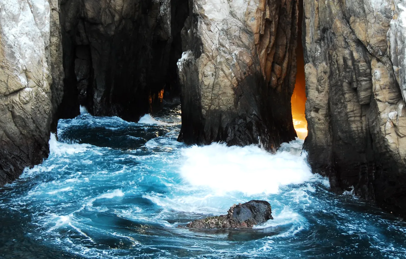 Photo wallpaper sea, light, stones, rocks, lava