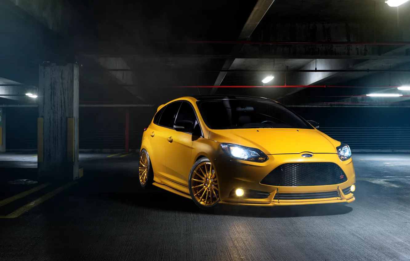 Photo wallpaper Ford, focus, Parking, Focus, Ford, yellow, front
