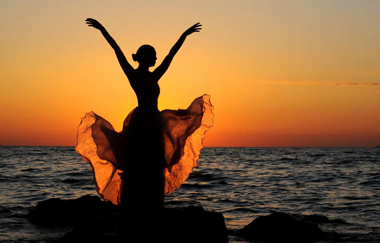Photo wallpaper sunset, dress, silhouette, photographer Igor Yuryev