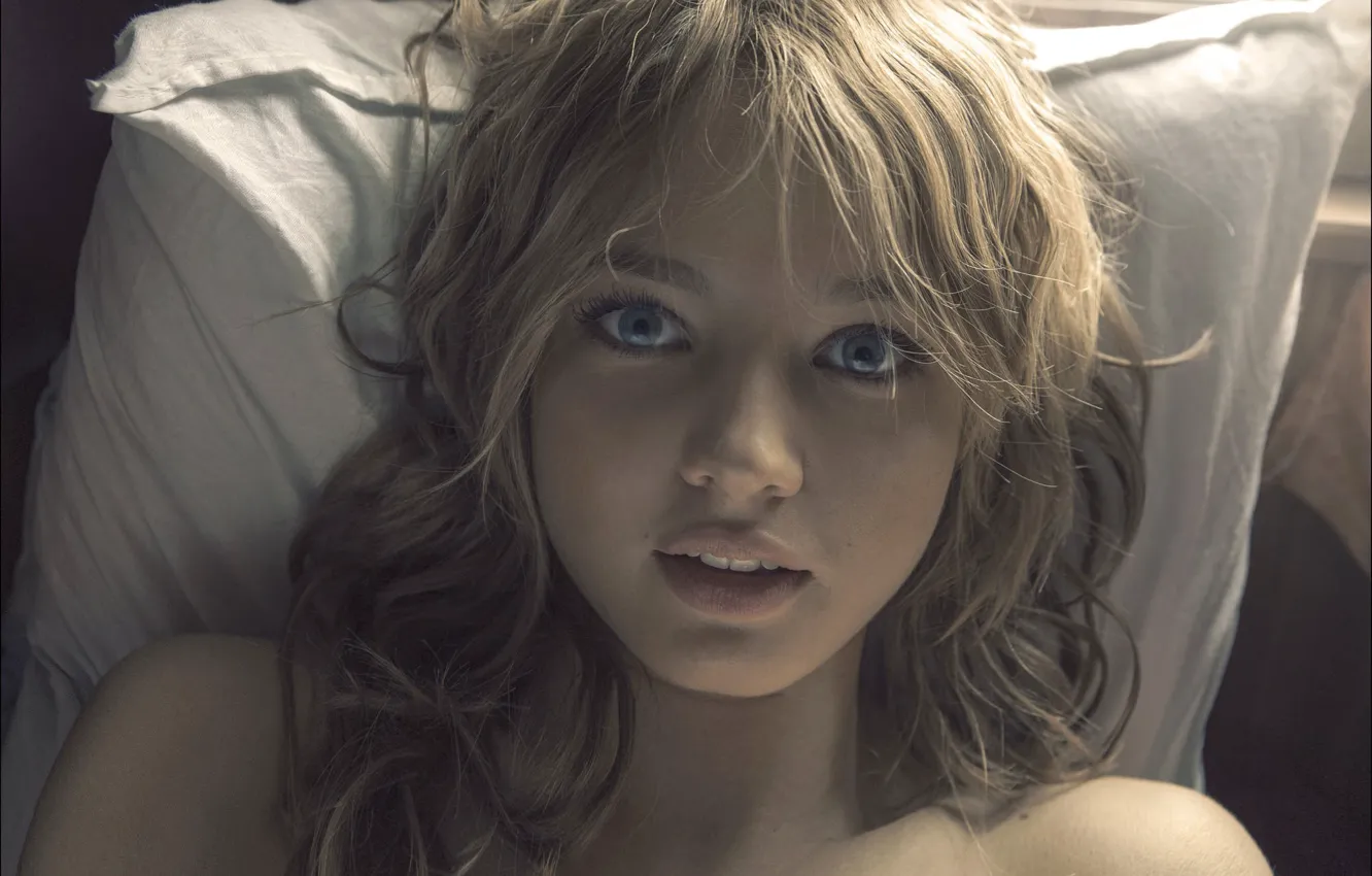 Photo wallpaper look, model, portrait, pillow, makeup, window, hairstyle, beauty